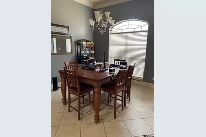 2136 Haverhill, Tyler, TX 75707 - Photo 6