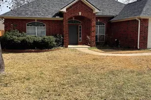 2136 Haverhill, Tyler, TX 75707 - Photo 2