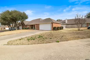 5401 Hollytree, Tyler, TX 75703 - Photo 2