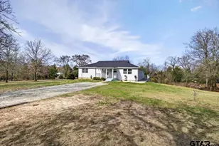 2375 Co Rd 3282, Buffalo, TX 75831 - Photo 2