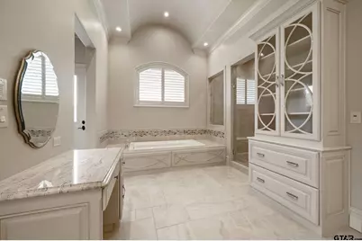 5581 Nancy Circle, Chandler, TX 75758 - Photo 22