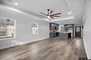 906 Duckenfield Ave, Tyler, TX 75701 - Photo 6