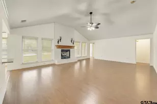 1090 Oak Hollow Ln, Combine, TX 75159 - Photo 8