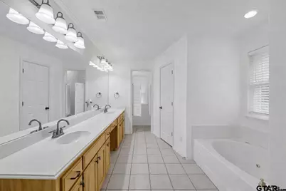 1090 Oak Hollow Lane, Combine, TX 75159 - Photo 18