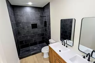 910 Duckenfield Ave, Tyler, TX 75701 - Photo 20