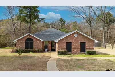 703 Kickapoo, Chandler, TX 75758 - Photo 2