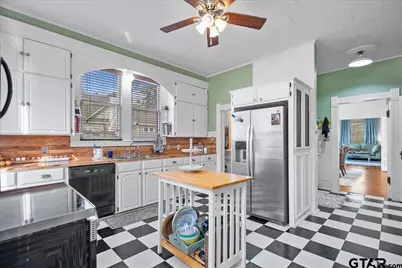 308 S Montgomery, Gilmer, TX 75645 - Photo 24