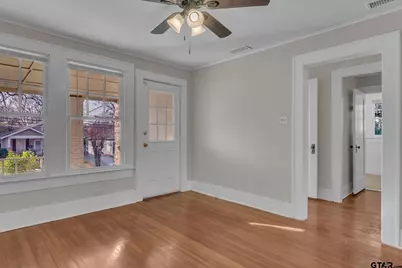 1014 S College Ave, Tyler, TX 75701 - Photo 4