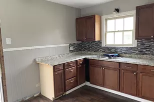 309 E Park, Overton, TX 75684 - Photo 2