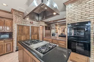 6609 Hollytree Cir, Tyler, TX 75703 - Photo 4