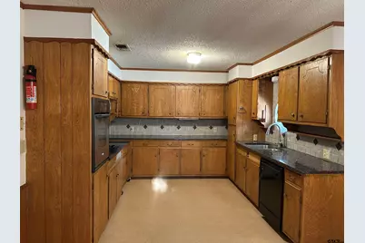 957 W Fm 23, Rusk, TX 75785 - Photo 6