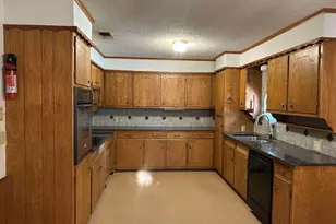 957 W Fm 23, Rusk, TX 75785 - Photo 6