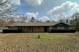957 W Fm 23, Rusk, TX 75785 - Photo 1