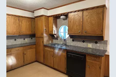 957 W Fm 23, Rusk, TX 75785 - Photo 8