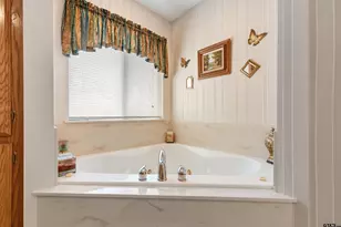 221 Vz County Road 4828, Chandler, TX 75758 - Photo 28