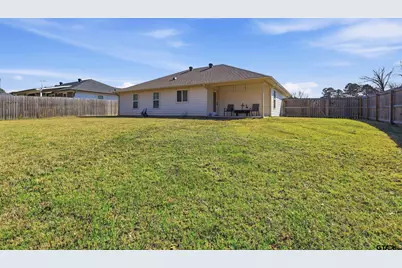 135 Brenlind Ln, Mineola, TX 75773 - Photo 8