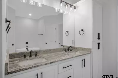 2001 County Road 2138, Troup, TX 75789 - Photo 18