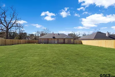 2001 County Road 2138, Troup, TX 75789 - Photo 2