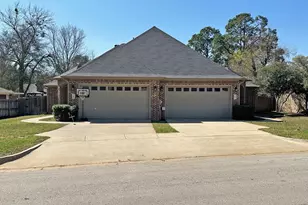 5401 Briarcove Dr, Tyler, TX 75703 - Photo 1