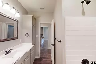 5401 Briarcove Dr, Tyler, TX 75703 - Photo 20