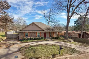 1703 Azalea St, Gilmer, TX 75644 - Photo 10