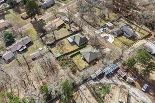 1703 Azalea St, Gilmer, TX 75644 - Photo 6