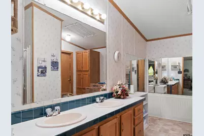 2811 Medlin Rd, Gilmer, TX 75645 - Photo 26