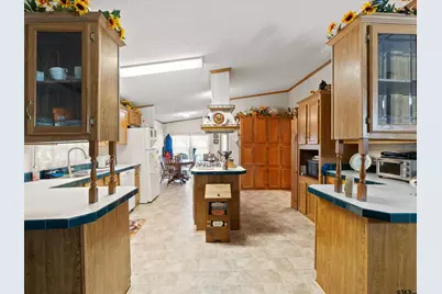 2811 Medlin Rd, Gilmer, TX 75645 - Photo 16