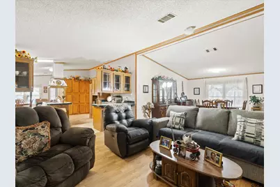 2811 Medlin Rd, Gilmer, TX 75645 - Photo 18