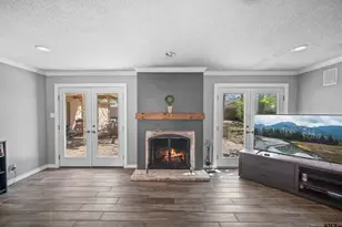 4728 Downing, Tyler, TX 75703 - Photo 6