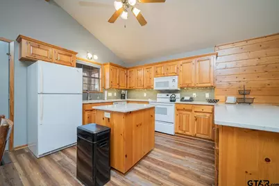 368 Charyla, Scroggins, TX 75480 - Photo 30