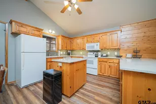 368 Charyla, Scroggins, TX 75480 - Photo 30