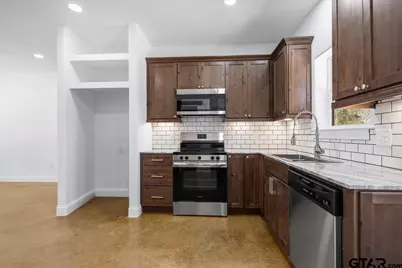 118 San Marcos, Bullard, TX 75757 - Photo 10