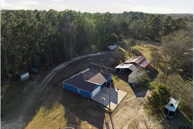 8261 County Road 381, Tyler, TX 75708 - Photo 2