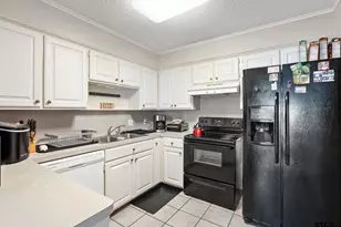 2103 Easy St, Tyler, TX 75703 - Photo 8