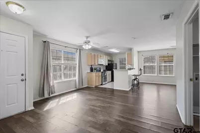 1112 Woodlands Park Drive, Lindale, TX 75771 - Photo 6