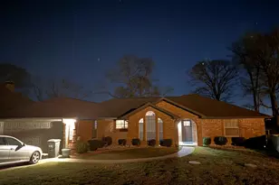 21821 Lakewood Ln, Chandler, TX 75758 - Photo 2