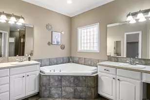 10624 Russell Dr, Chandler, TX 75758 - Photo 30