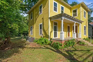 917 N Jackson St, Palestine, TX 75801 - Photo 2