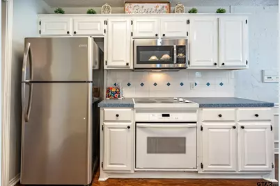 825 Braewood Cir, Lindale, TX 75771 - Photo 14