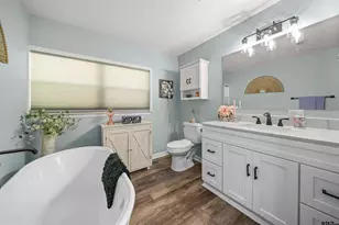 118 W Carolina St, Palestine, TX 75801 - Photo 16