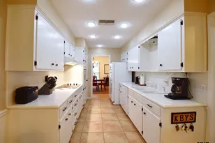 1218 Kingsbury Rd, Tyler, TX 75701 - Photo 6