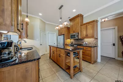 6443 Rochester Way, Tyler, TX 75703 - Photo 14