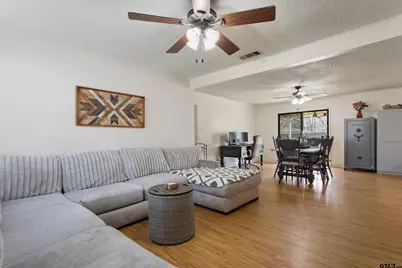 208 Dancer Dr, Longview, TX 75604 - Photo 6
