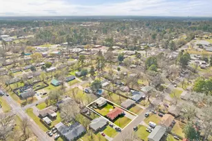 208 Dancer Dr, Longview, TX 75604 - Photo 2