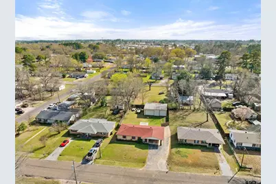 208 Dancer Dr, Longview, TX 75604 - Photo 4