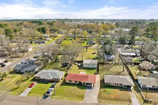 208 Dancer Dr, Longview, TX 75604 - Photo 4