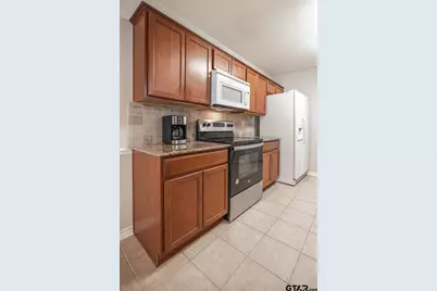 421 W Cumberland Rd #1402, Tyler, TX 75703 - Photo 12
