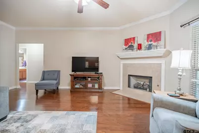 421 W Cumberland Rd #1402, Tyler, TX 75703 - Photo 8