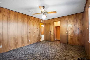 585 W Humble Rd, New London, TX 75682 - Photo 20